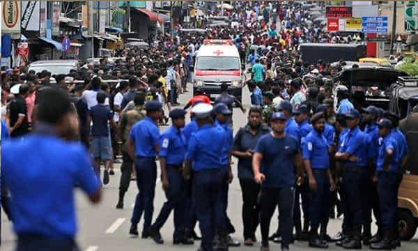 భయం గుప్పిట్లో శ్రీలంక