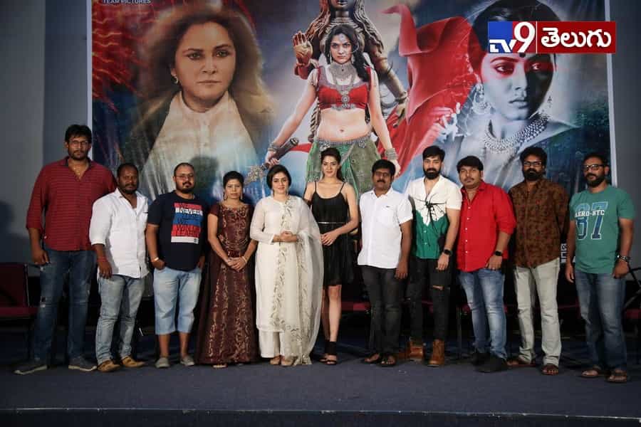 ‘సువర్ణ సుందరి ‘మూవీ ప్రీ రిలీజ్ ఈవెంట్ ఫొటోస్