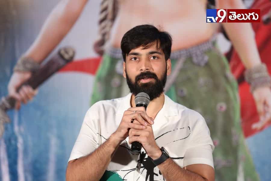 ‘సువర్ణ సుందరి ‘మూవీ ప్రీ రిలీజ్ ఈవెంట్ ఫొటోస్