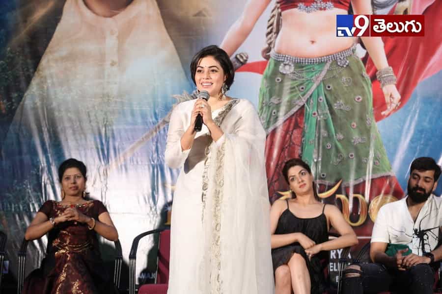 ‘సువర్ణ సుందరి ‘మూవీ ప్రీ రిలీజ్ ఈవెంట్ ఫొటోస్