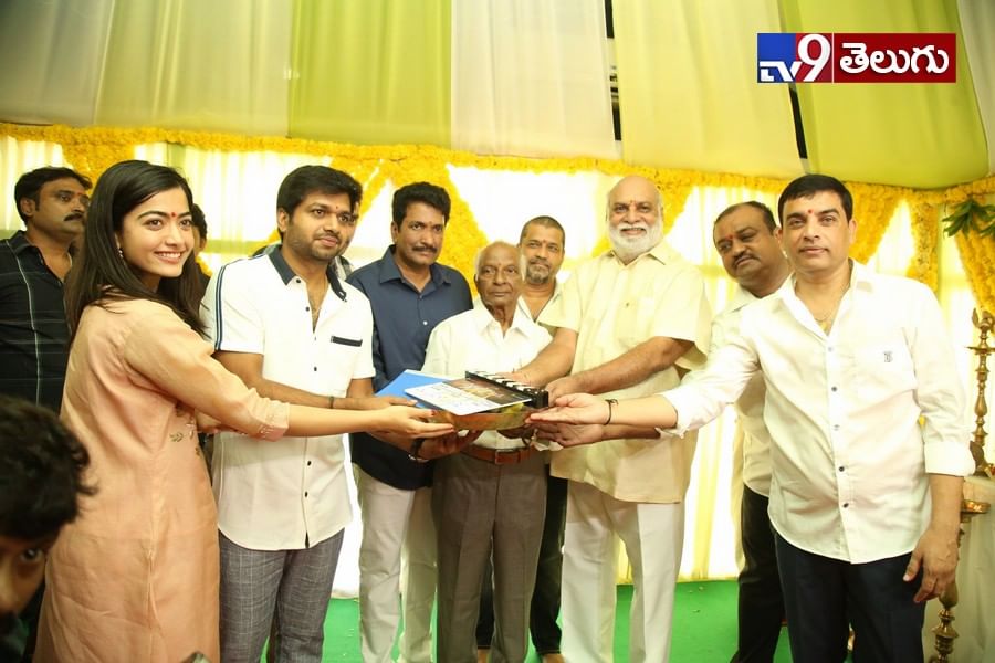 ‘సరిలేరు నీకెవ్వరు’ మూవీ ఓపెనింగ్  ఫొటోస్