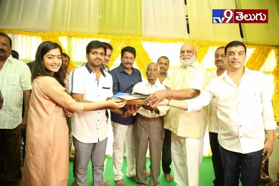 ‘సరిలేరు నీకెవ్వరు’ మూవీ ఓపెనింగ్  ఫొటోస్