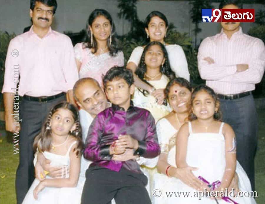 నాటి జ్ఞాపకాల్లో నేను…’జగన్’ అరుదైన ఫోటోలు