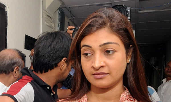 ఆప్ కి అల్కా గుడ్ బై ! ఎందుకు ?