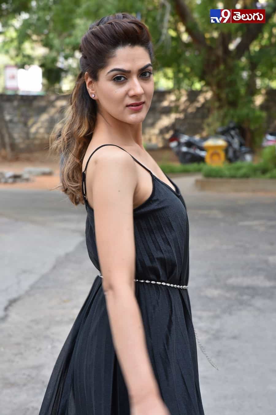 ‘సాక్షి చౌదరి’ న్యూ ఫొటోస్