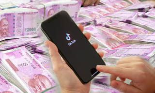 రాజీవ్‌ని అంత మాటంటారా?… రక్తంతో ఈసీకి అమేథీ యువకుని లేఖ