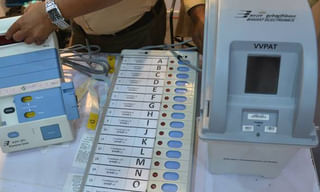 ఫొని బీభత్సానికి ముందు, తర్వాత.. ఫొటోలు ఇదిగో..!