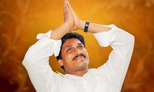 జగన్ను నవరత్నాలే గెలిపిస్తున్నాయా..!