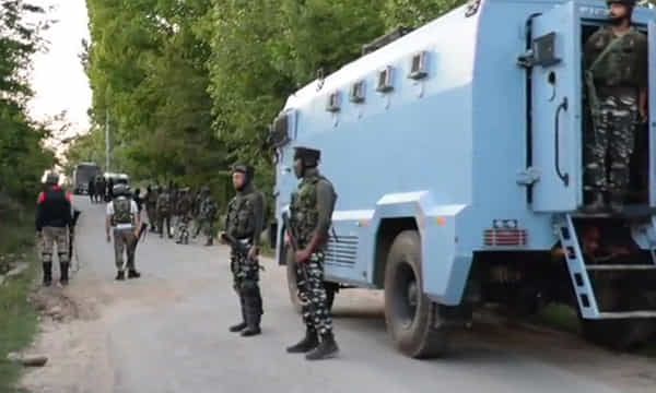 షోపియాన్ జిల్లాలో కొనసాగుతున్న ఎన్కౌంటర్