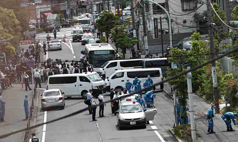 జపాన్లో రెచ్చిపోయిన సైకో.. చిన్నారులే టార్గెట్గా దాడి