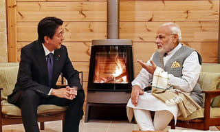 మోదీజీ ! చైనా దారి  పట్టొద్దు .. జిన్ పింగ్ లా మారొద్దు !