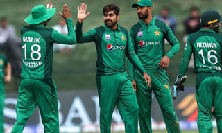 ధోనికి స్వేచ్ఛ ఇవ్వండి..విధ్వంసం సృష్టిస్తాడు