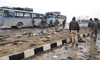 యూపీలో ఘోర రోడ్డు ప్రమాదం.. ఐదుగురు మృతి