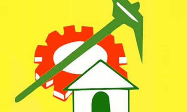 వెనుకబడ్డ ఏపీ మంత్రులు