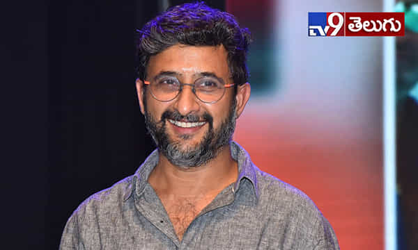 తేజ ష్--స్టోరీస్ : గురువు ఆర్జీవీ బాటలో !