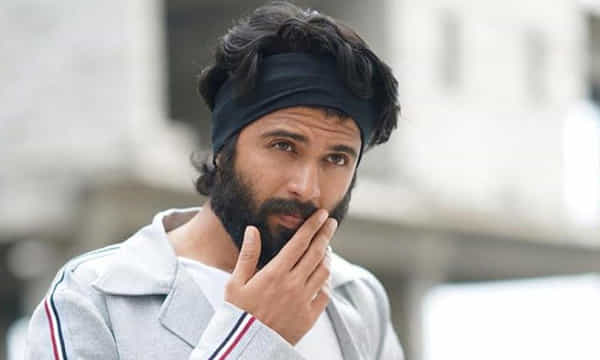 బ్రేకప్ అంటున్న రౌడీగారు