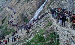 ఆర్థిక రాజధానిని ముంచెత్తిన వర్షం.. భారీగా ట్రాఫిక్ జామ్