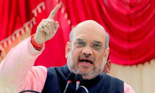 పారిశుధ్య కార్మికుల సమ్మెతో  కంపు కొడుతున్న తాజ్ మహల్