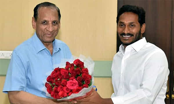వీళ్లే మా కొత్త మంత్రులు..గవర్నర్కు జగన్ జాబితా!