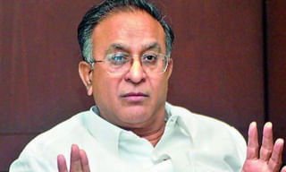 ప్రమాణ స్వీకారోత్సవానికి రోజా డుమ్మా?