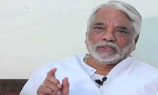 గుజరాత్‌కు తప్పిన ముప్పు.. దిశ మార్చుకున్న ‘వాయు’