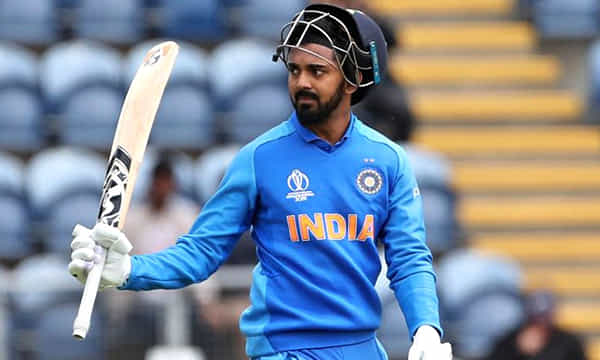 హాఫ్ సెంచరీ మిస్సైన కేఎల్ రాహుల్..