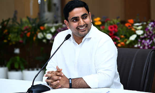 జర్నలిస్ట్పై వైసీపీ ఎమ్మెల్యే బూతుపురాణం..! లోకేష్ ట్వీట్