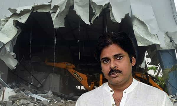 ప్రజావేదిక కూల్చివేత సక్రమమే - పవన్