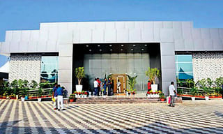 పోలీసులంటే అలా ఉండాలి: సీఎం దిశానిర్దేశం