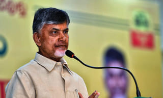 ప్రజావేదిక కూల్చివేత.. చట్టాలు చెబుతున్నదేమిటి ?