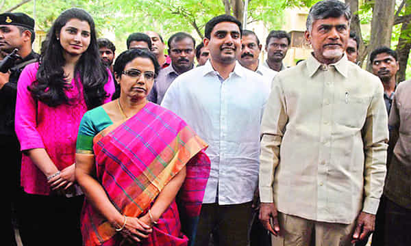 చంద్రబాబు కుటుంబసభ్యులకు భద్రత తగ్గింపు