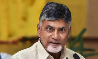 వాలంటీర్ల నియామకానికి విద్యార్హతలివే..!