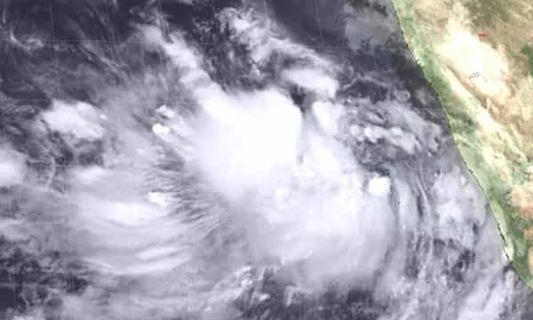 తీవ్ర రూపం దాల్చిన ‘వాయు’.. పలు రాష్ట్రాల్లో హై అలర్ట్