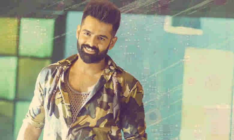 ఇష్.. ఇష్.. ఇస్మార్టు.. టైటిల్ సాంగ్ అదుర్స్!