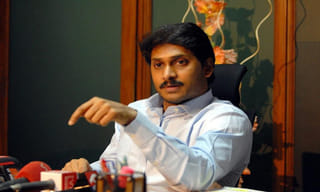 రాహుల్ గాంధీపై శివసేన నేత సంజయ్ రౌత్ విమర్శల దాడి!