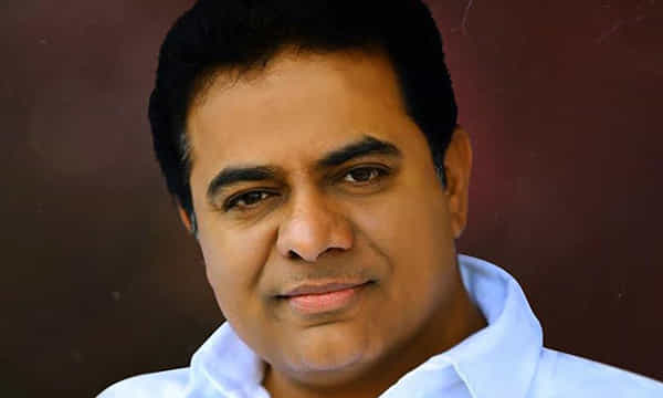 పోలీసులను ప్రశంసించిన కేటీఆర్..