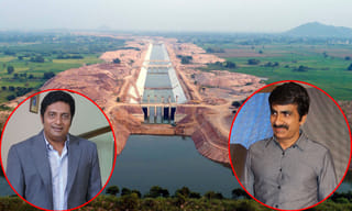 “యోగా” వెలుగుల్లో ఐరాస కార్యాలయం