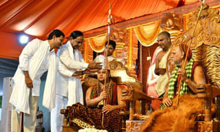 విశాఖ శారదాపీఠం ఉత్తరాధికారిగా ‘స్వాత్మానందేంద్ర సరస్వతి’!