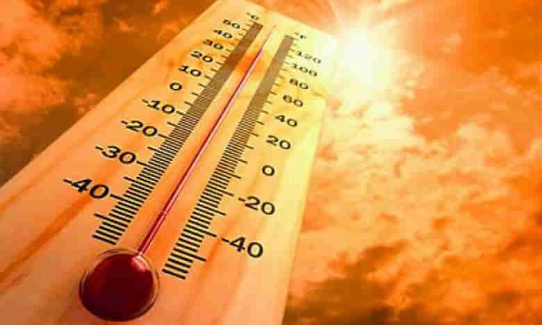 Andhra Pradesh Heat Wave Alert: ఆ మండలాల్లో తీవ్ర వడగాల్పులు.. ఏపీ విపత్తుల శాఖ అలర్ట్
