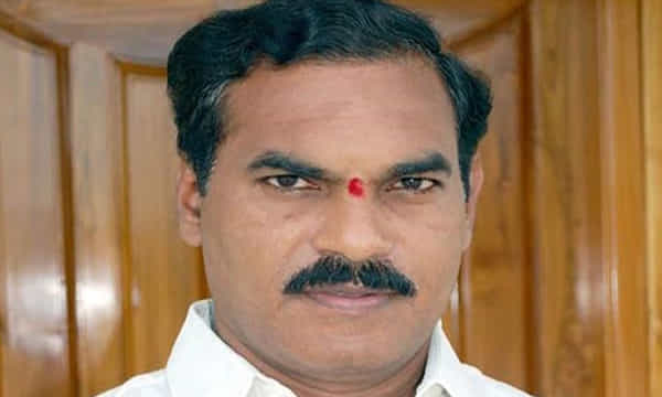 టీడీపీలో చిచ్చు రేపిన ‘ప్రజావేదిక’.. సొంత పార్టీ నేతలపై త్రిమూర్తులు ఫైర్