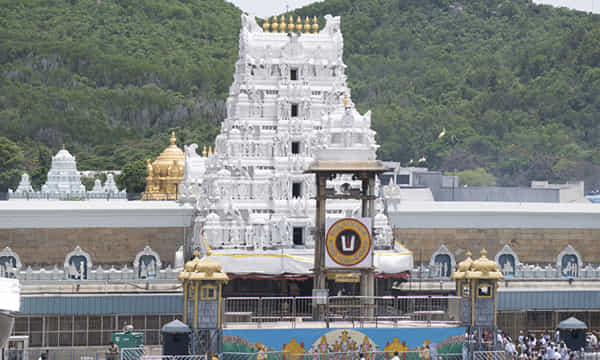 భక్తులకు శుభవార్త.. శ్రీవారి సేవల బుకింగ్ డబ్బులు రీఫండ్..