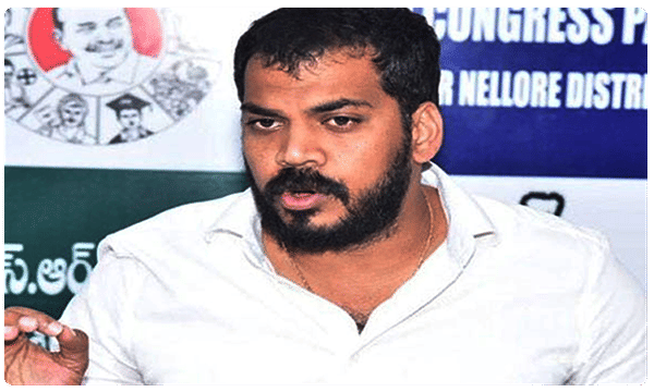 ట్విట్టర్ చిలుక పలుకులు జనం పట్టించుకోరు- మంత్రి అనిల్