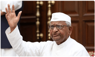 బాటిల్ క్యాప్ ఛాలెంజ్: నేనే దేవుణ్ణి.. నాకు ఇదో లెక్కా..!