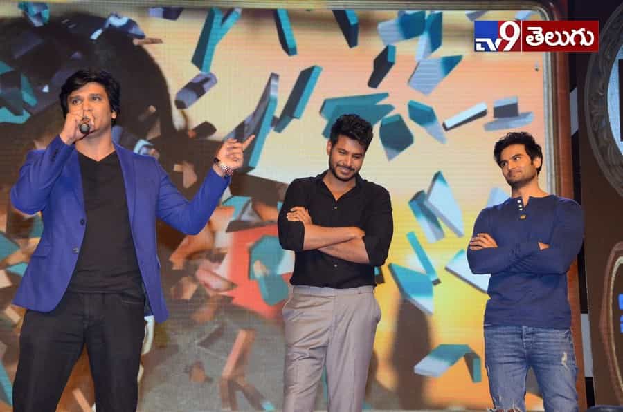 యువ హీరోల కలయిక “నిను వీడని నీడను నేనె” ఫంక్షన్ లొ