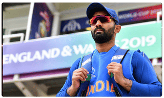 హాఫ్ సెంచరీ పూర్తి చేసిన రాహుల్..సెంచరీకి చేరువలో రోహిత్