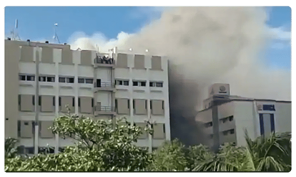 ముంబైలో అగ్ని ప్రమాదం..బిల్డింగ్లో చిక్కుకున్న 100 మంది