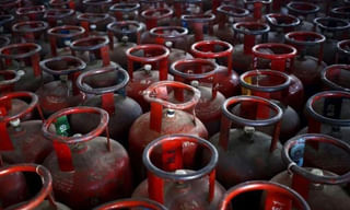 ఫత్వా జారీ చేస్తారా ? అన్ని మతాలూ నాకు సమానమే ! నుస్రత్ జహాన్ !