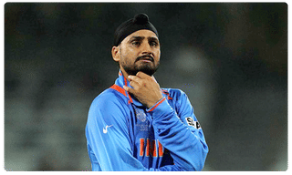 ఒకే ఇన్నింగ్స్‌లో 10 వికెట్లు తీసిన బౌలర్‌!