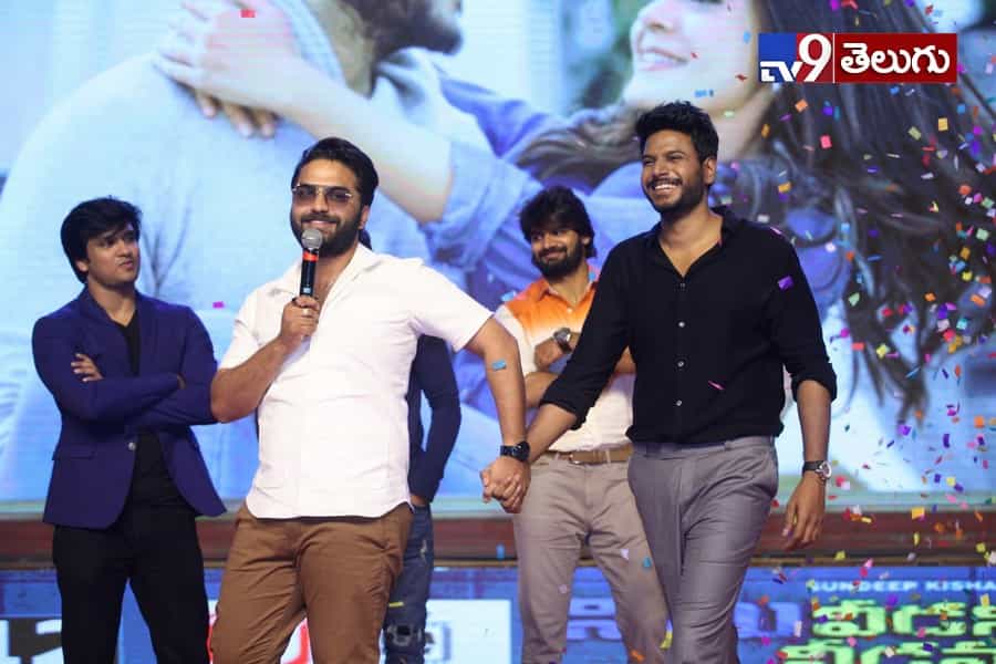 యువ హీరోల కలయిక “నిను వీడని నీడను నేనె” ఫంక్షన్ లొ