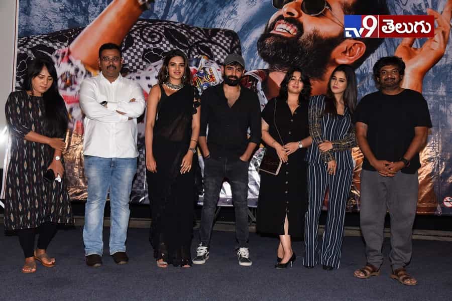 “ఇస్మార్ట్ శంకర్” ప్రీ రిలీజ్ ఈవెంట్ ఫొటోస్